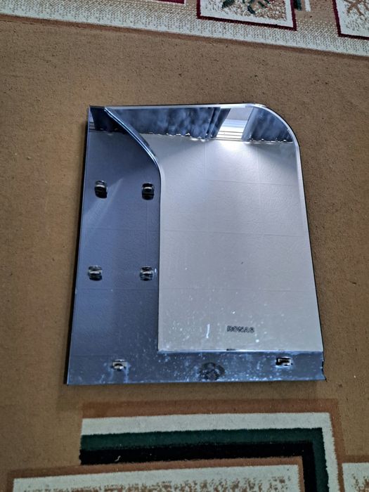 Зеркало для санузла