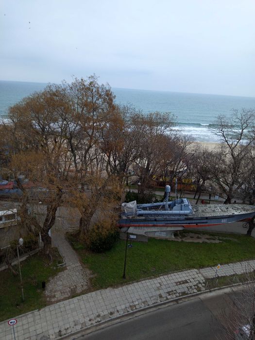 Дава се под наем Двустаен апартамент в Варна, Център - 80 кв.м за 663 € - Снимка #8