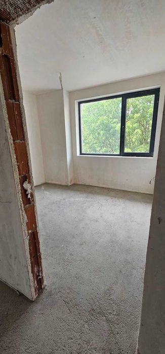 Продава се Тристаен апартамент в Стара Загора, Железник - център - 91 кв.м за 1231 €/кв.м - Снимка #5