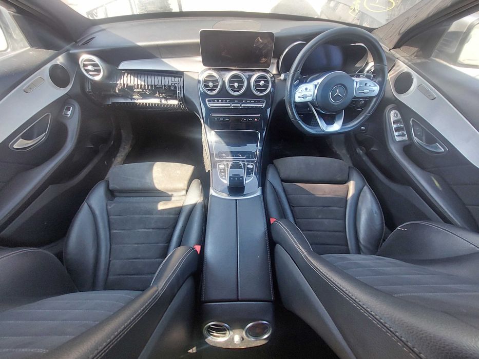 На Части: Mercedes-Benz W205 Face C220d 194 кс 2019 AMG с код 654