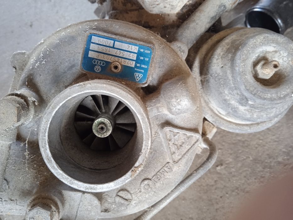 Дюзи от 2.0т изпускателна колектор турбо к053 радиатор за шаран