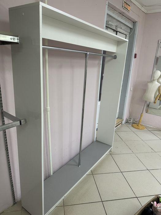 Стойка торговая для одежды