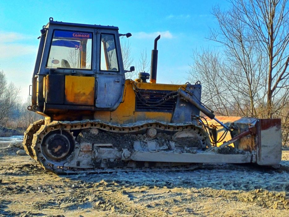 Buldozer Hanomag D600D – Fiabilitate Germană (An 1983)