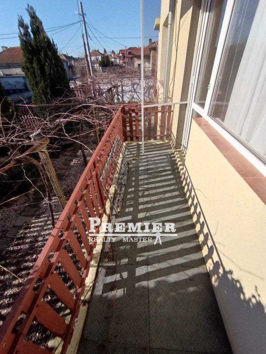 Продава се Къща в Камено - 180 кв.м за 1112 €/кв.м - Снимка #11