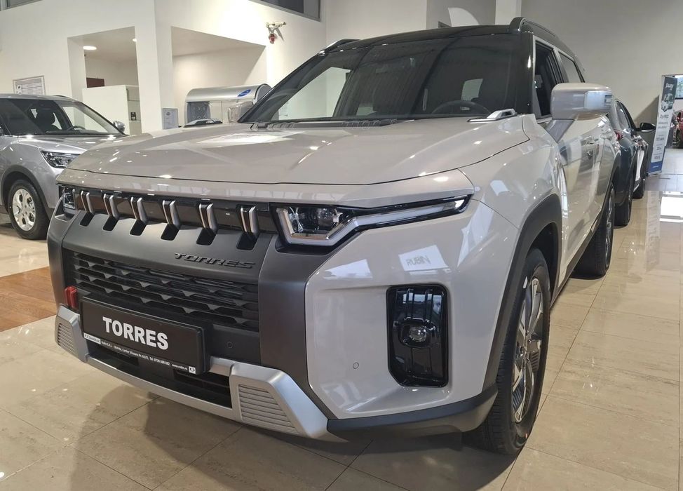 SsangYong Torres KGM Torres HEV 5 uși Style 1.5 GDI Turbo Hybrid 204 CP AT