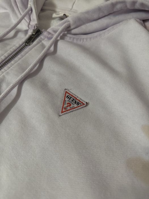 Оригинален суитчър GUESS като нов