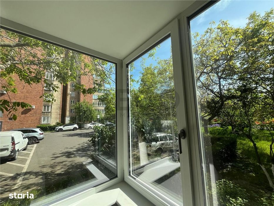 RECO Apartament 3 camere decomandat tip PC zona Decebal