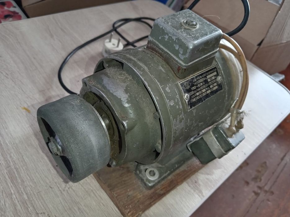 Электродвигатель