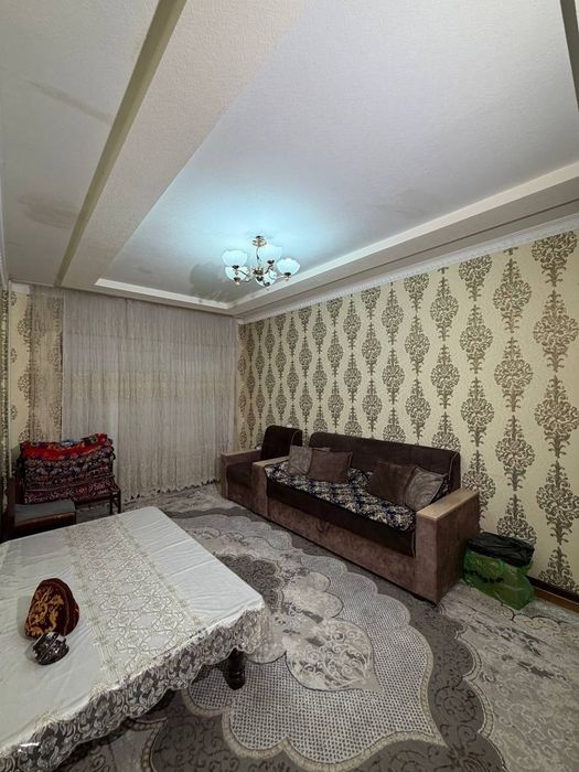 Продаётся квартира Юнусабад 15кв 4/1/5