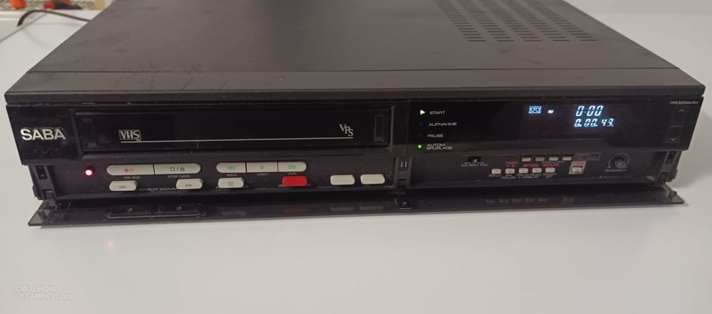 Videorecorder clasic Saba 6730 in stare perfecta de funcționare.
