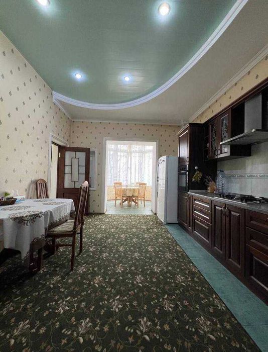 Сдам квартиру 4-х комнатную Госпитальный, (Попугайчик) Мирабад Ойбек