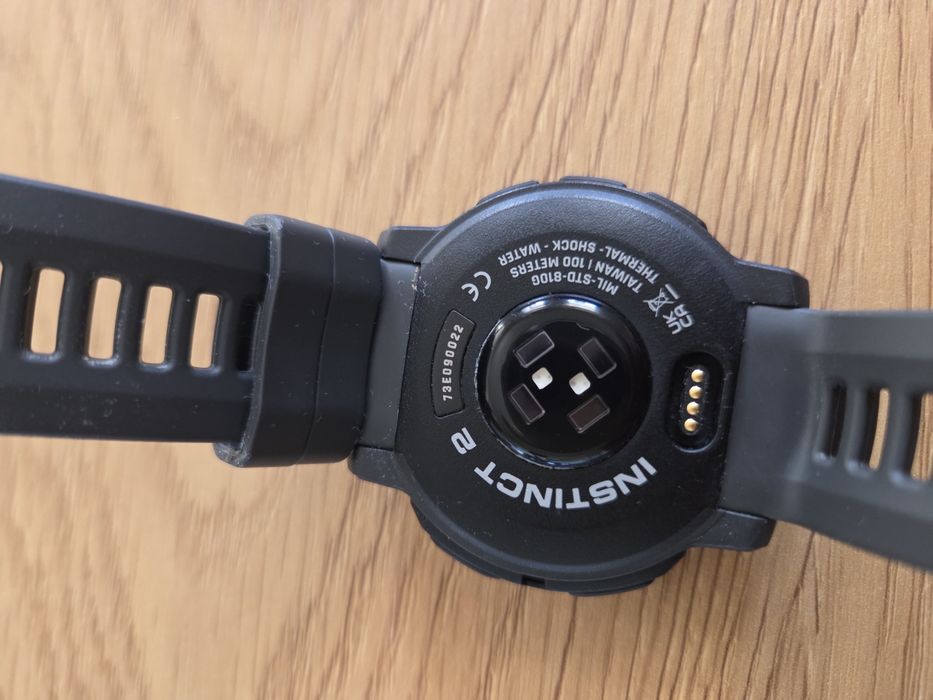 Garmin instinct 2