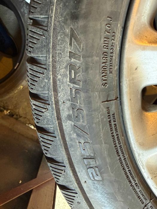 Джанти с гуми Kia 5x114,3 17 оригинални Кия 5х114,3