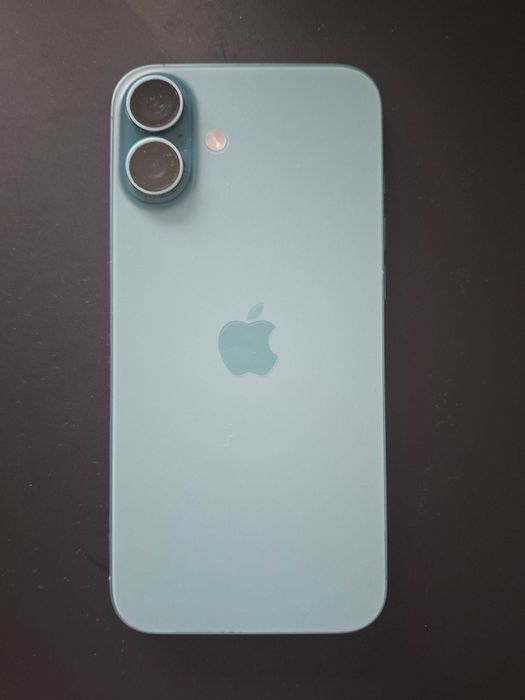 iPhone 16 Plus 128GB Light Green