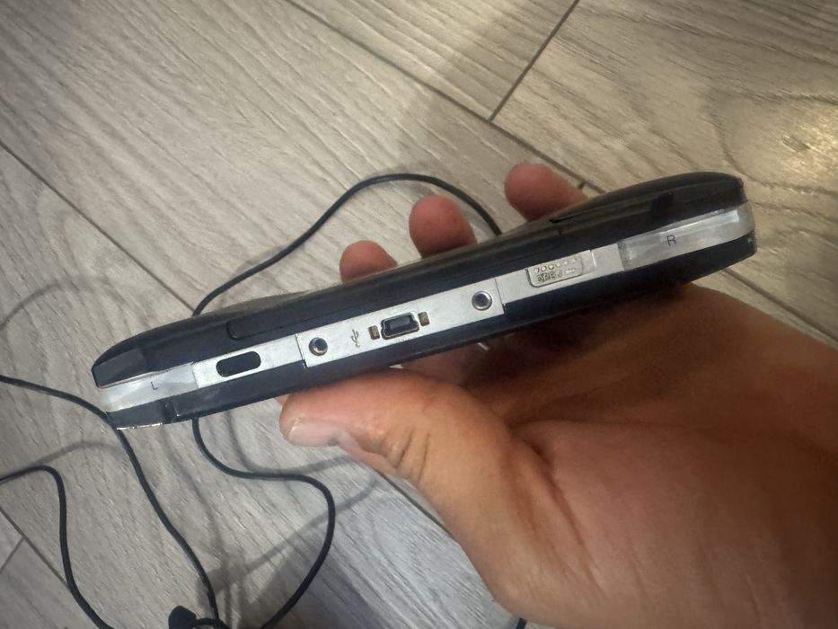 Psp 1003 cu pete pe ecran