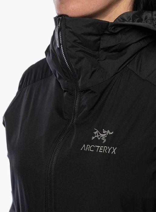 НОВО дамско изолирано яке Arcteryx Atom LT Hoody 24111 Черно L