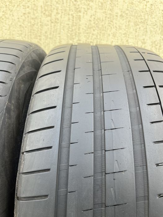 2 бр. летни гуми 255/45/19 Vredestein DOT 1419 5 mm