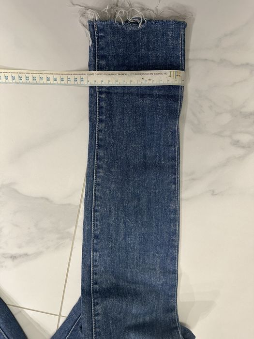 Оригинални дамски дънки Levi’s размер 27