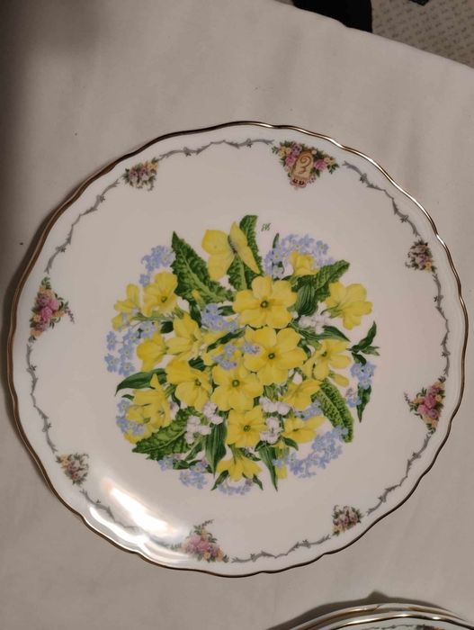 Лот от 5 Чинии Royal Albert - Английски порцелан