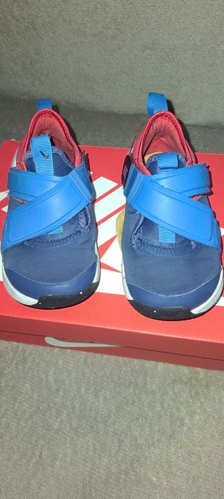 Детски маратонки NIKE