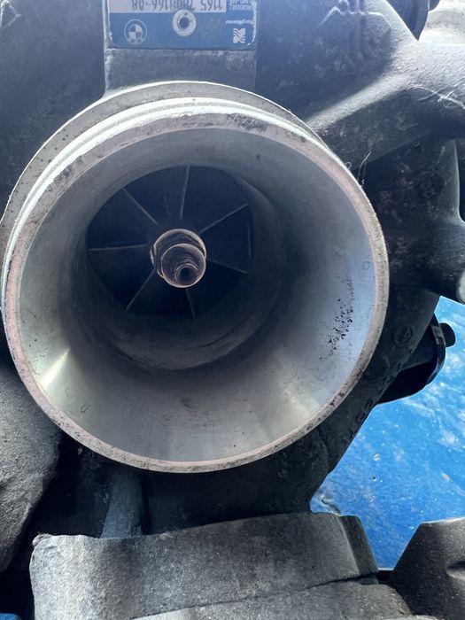 Turbina bmw x5 e70 biturbo 306 hp