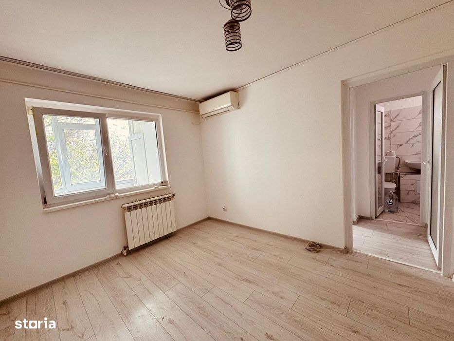 OFERTA VANZARE ! Apartament 2 camere Micro 40 — fotografia 1