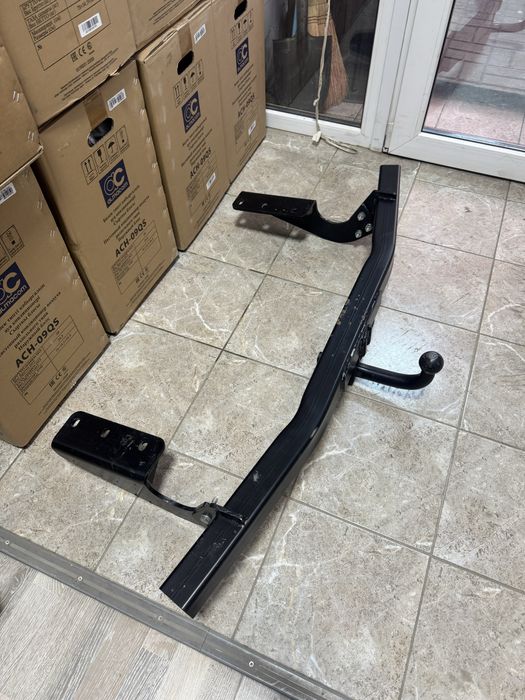 Продам фаркоп на Раф4 раф4 rav4 Rav4