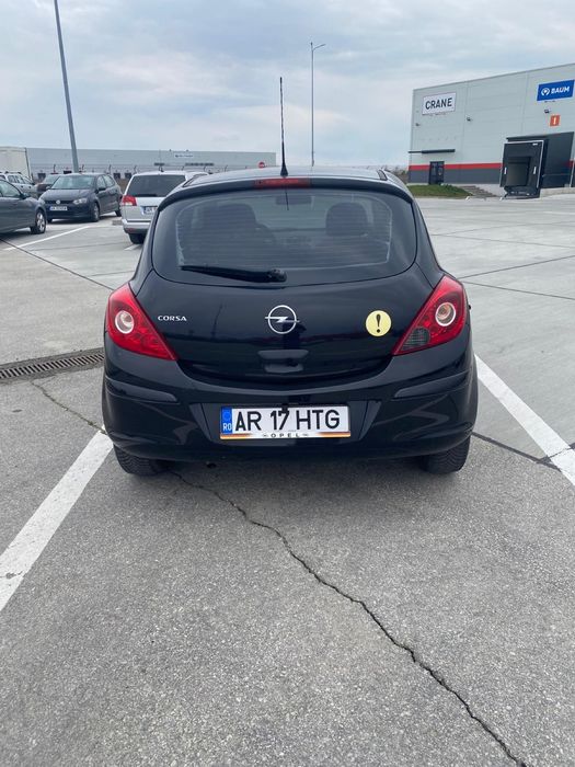 Vând Opel corsa D