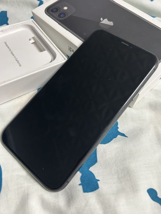 Iphone 11 negru