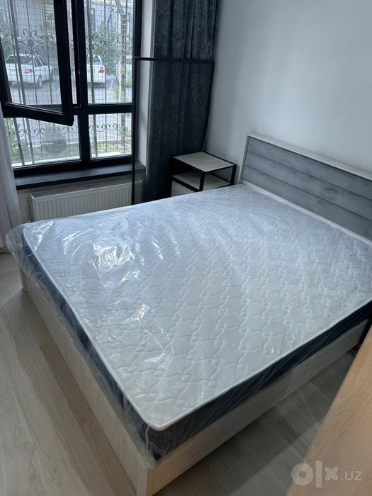 Продается кровать 1,6 *2