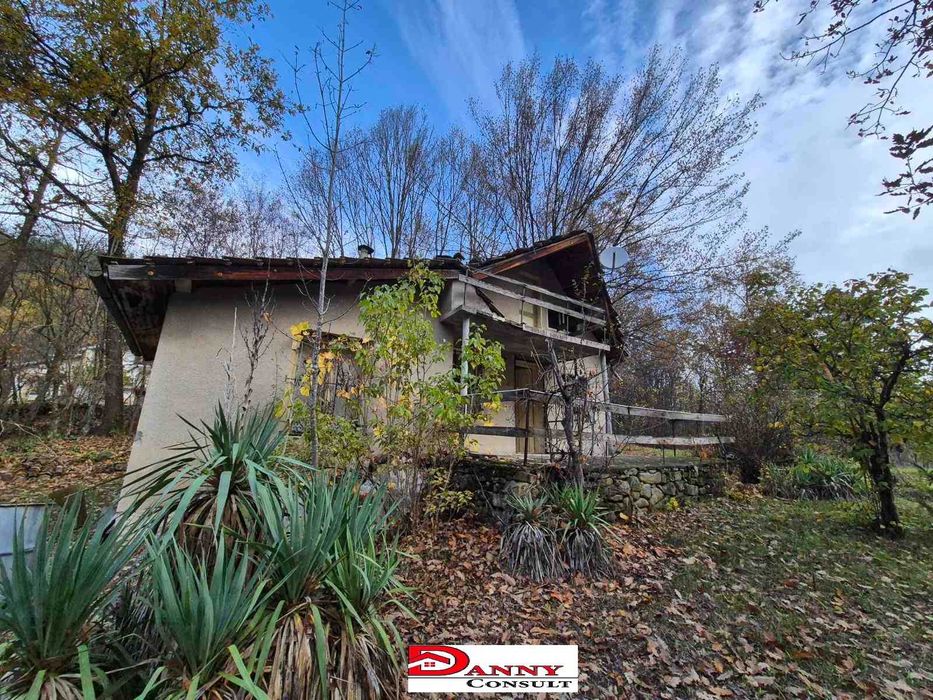 Продава се Къща в Велико Търново, Акация - 35 кв.м за 656 €/кв.м - Снимка #2