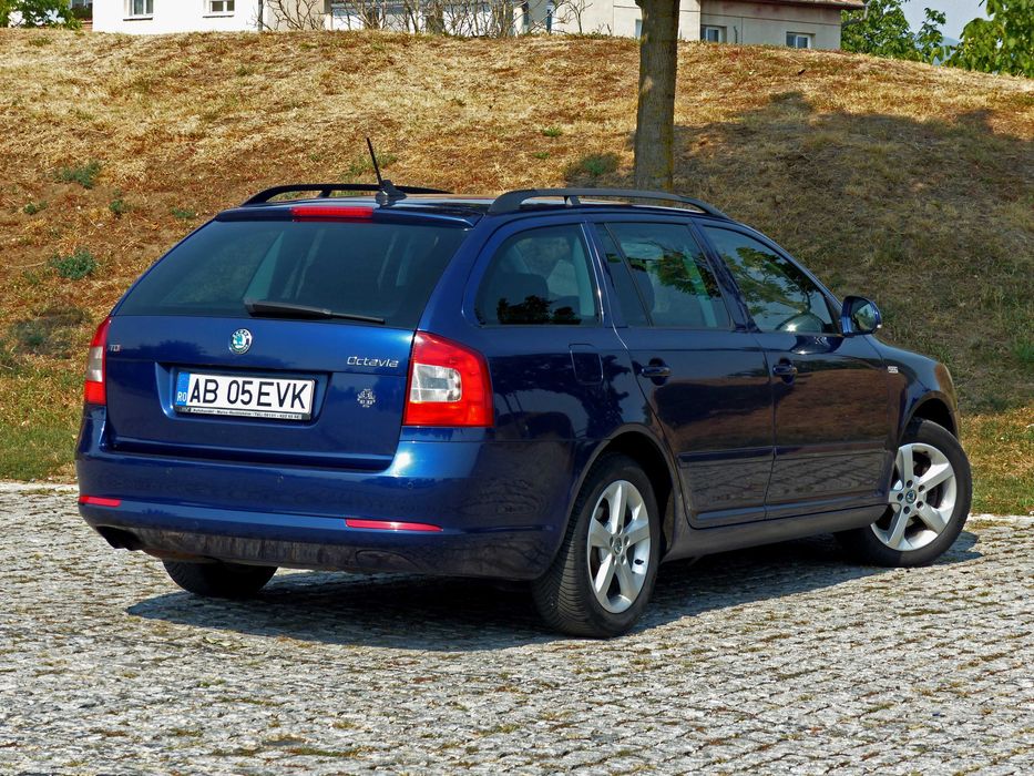 SKODA Octavia 2011 — imagine 3