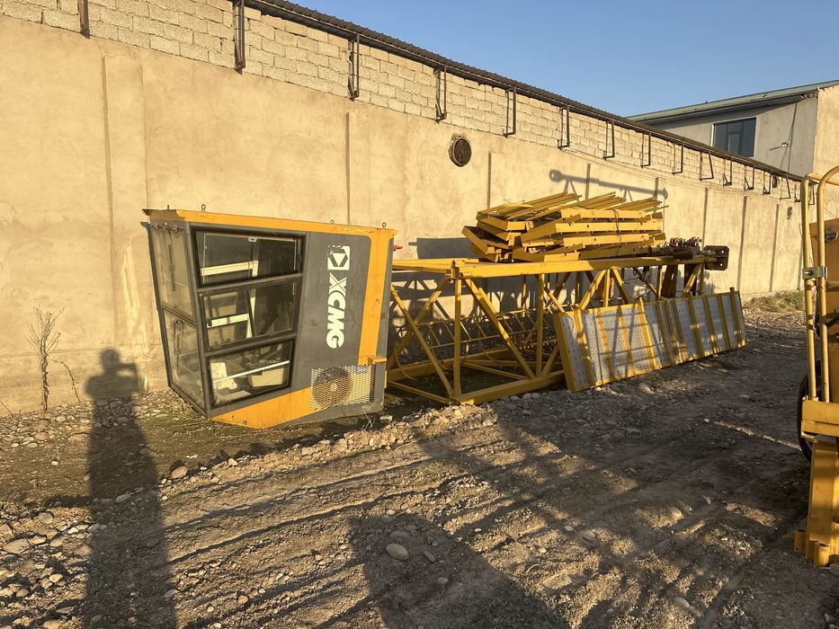 Башенный кран XCMG 6015 kran Zoomlion 6013 Metiz Stroy