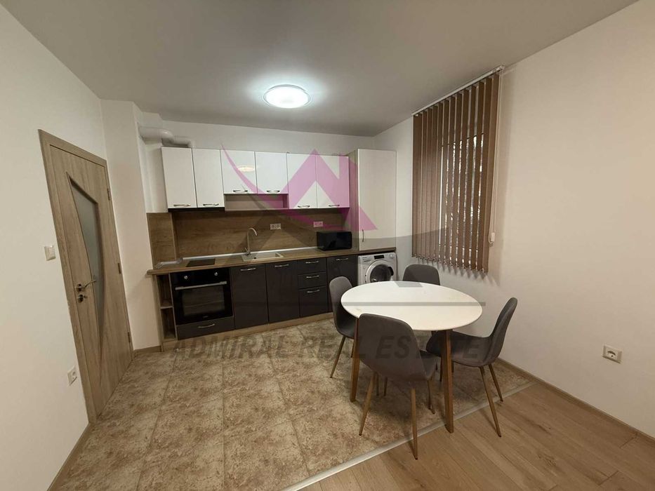 Дава се под наем Двустаен апартамент в Варна, Левски - 55 кв.м за 548.25 € - Снимка #2