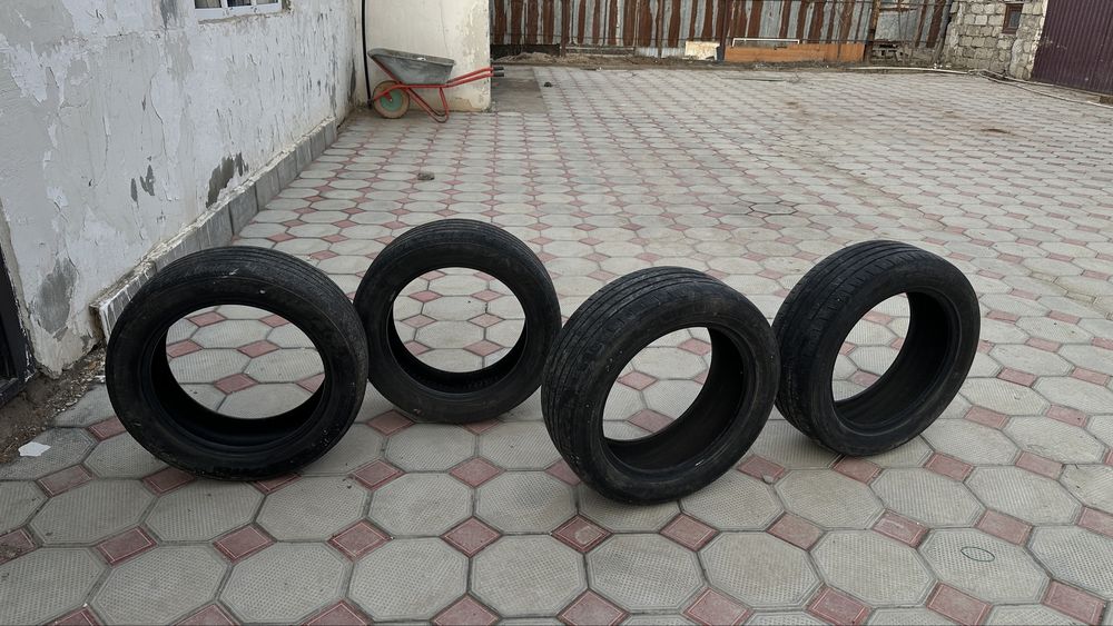 Шины летний 215/55/R17