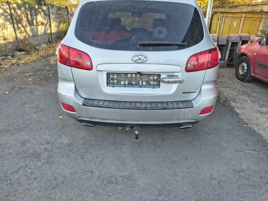 Vând Hyundai Santa Fe
