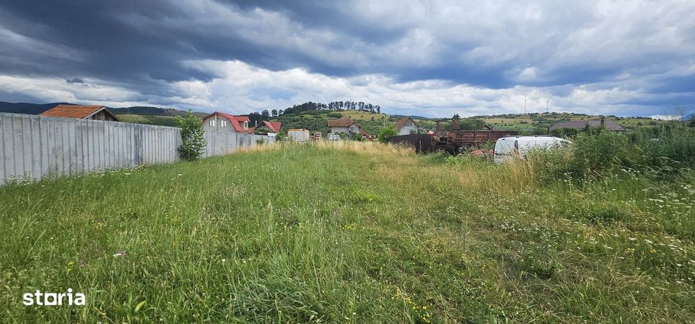Teren intravilan ideal, acces asfaltat, 1450mp