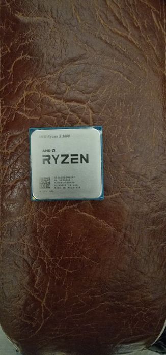 Procesor AMD Ryzen 5 2600