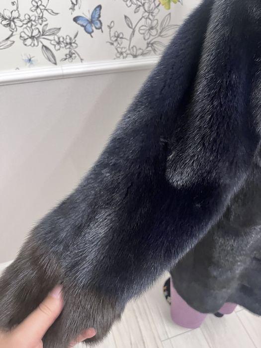 Продается шуба норковая