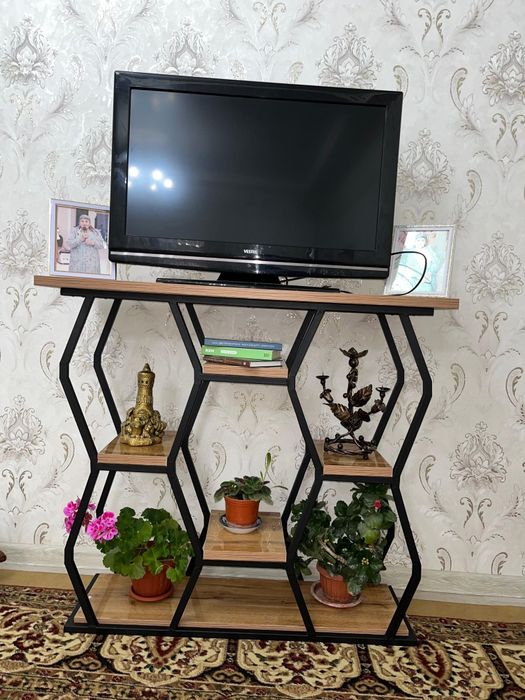 Стеллаж в лофт-дизайне