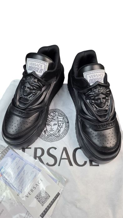 Adidasi / Pantofi Versace Odissea Negru *Marimi Disponibile*
