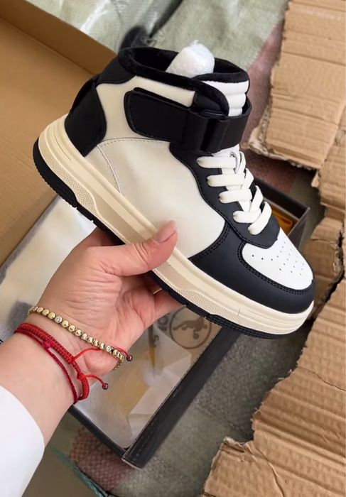 Кроссовки с флисом 37 р.