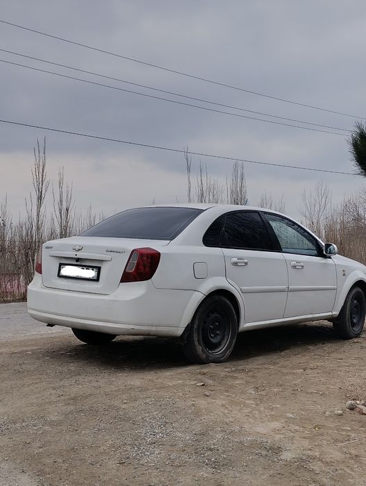 Lasetti1.8 Yengil sedan