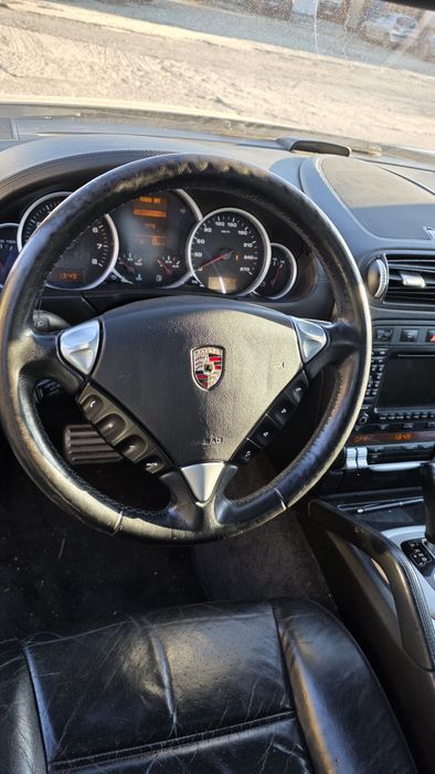 Porsche Cayenne S 4.8 V8 Facelift Swiss