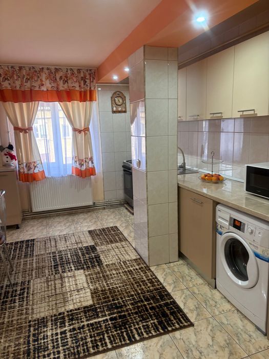 Apartament de închiriat zona CFR