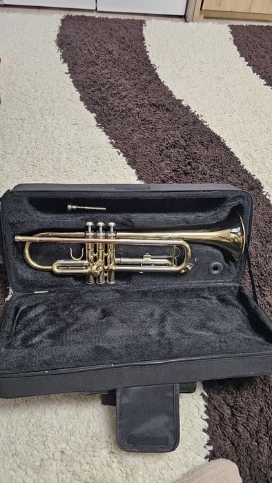 Trompeta john parker in stare foarte buna 800lei