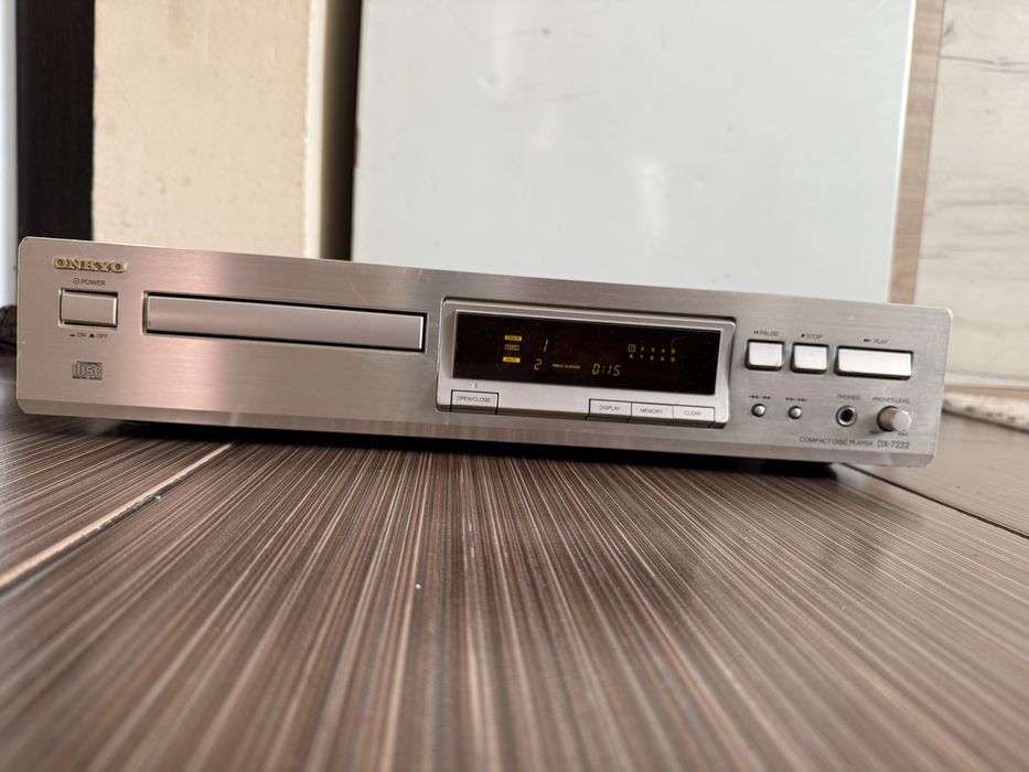 Onkyo DX-7222 CD player