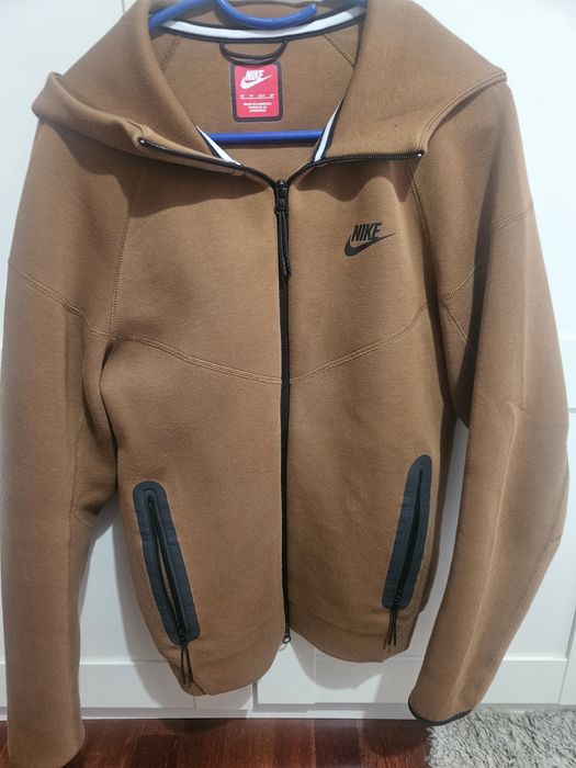 Trening Nike Tech
