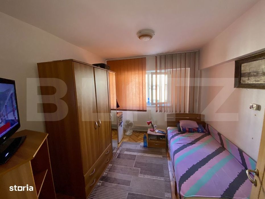 Apartament 3 camere, 68 mp, zona Andrei Muresanu