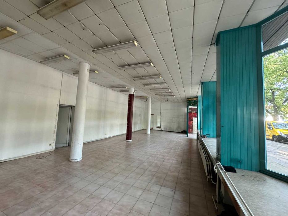 Дава се под наем Магазин в Шумен, Томбул джамия - 139 кв.м за 960 € - Снимка #6